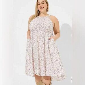 NWT Torrid Ditsy Floral Dew Challis Halter Hi Low Dress in Size 2 (18/20)